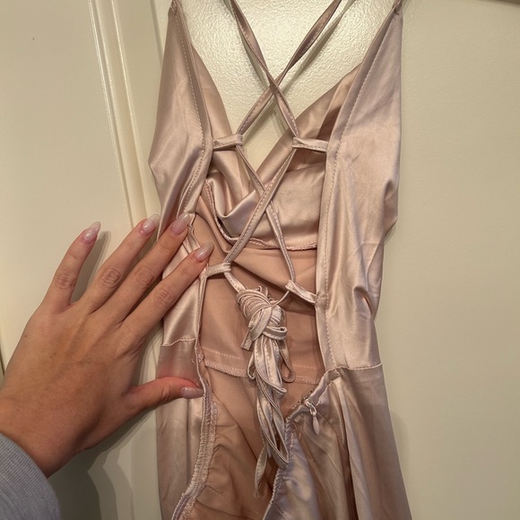 Dress - Picture 2 of 2